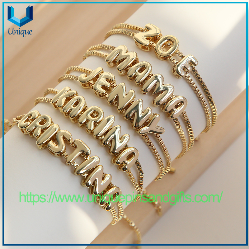 Venta al por mayor, superventas, juego de cadenas de mano DIY con burbujas de superficie lisa de latón de 18k con accesorios de 26 letras para nombres